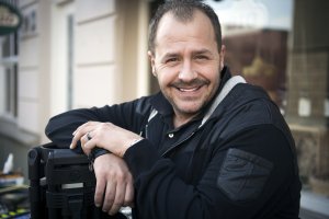 Lindenstraße: Zurück in der „Lindenstraße“: Willi Herren ist wieder als Olli Klatt dabei.