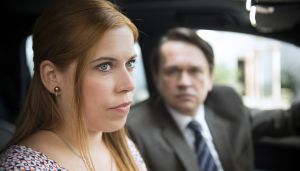 Lindenstraße: Andreas (Martin May) hat sich von seiner Frau getrennt und will mit Sarah (Julia Stark) zusammenleben.