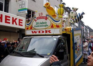 Lindenstraen Rosenmontagsumzugswagen