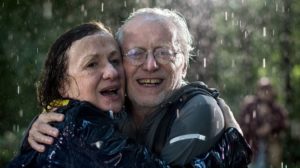 Hat das Drama nun endlich ein Ende? Anna (Irene Fischer) und ihr geliebter Hans (Joachim Luger).